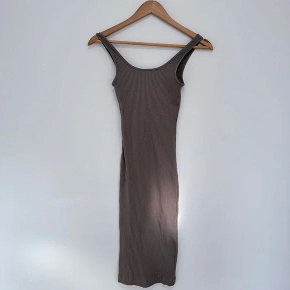 Aritzia Wilfred Free Murdock Dress in Modern Taupe - Picture 2 of 4